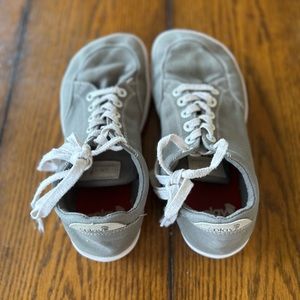 Women's Light Grey Canvas Lace-Up Sneakers